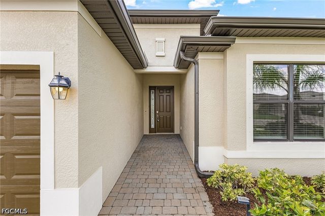 14592 Adina LN, Fort Myers, FL 33905