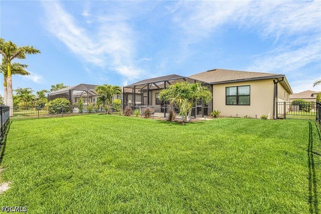 14592 Adina LN, Fort Myers, FL 33905