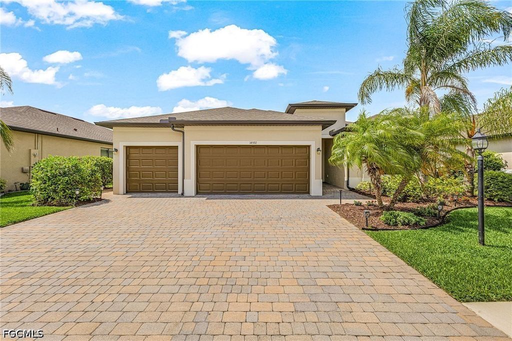 14592 Adina LN, Fort Myers, FL 33905
