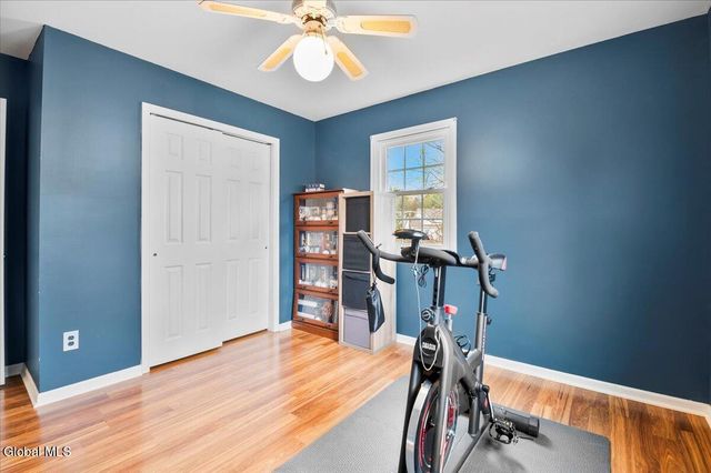 3 Quail Hollow Court, Clifton Park, NY 12065