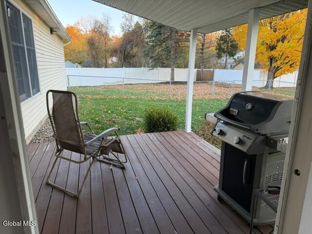 3 Quail Hollow Court, Clifton Park, NY 12065