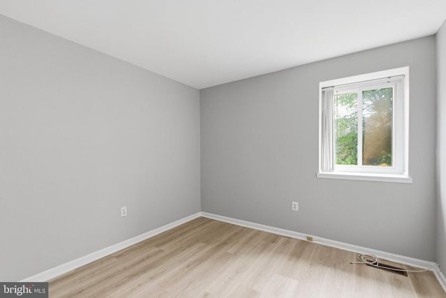 3861 PERSIMMON CIR, Fairfax, VA 22031