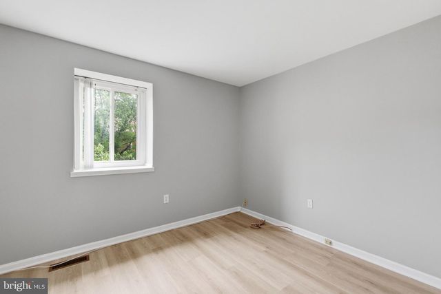 3861 PERSIMMON CIR, Fairfax, VA 22031