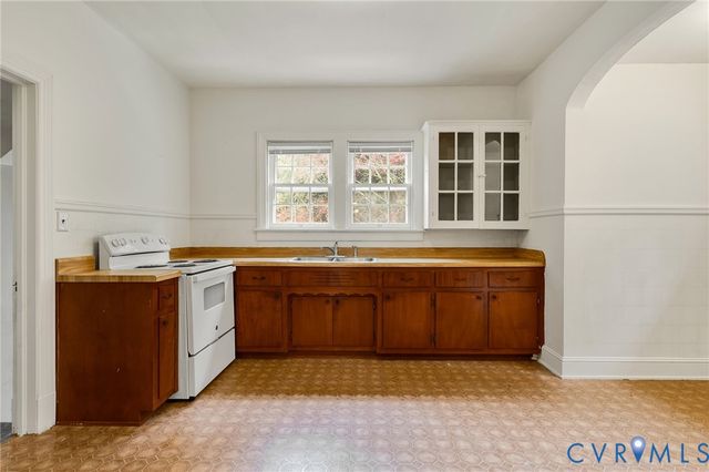 18518 Rowanty Ln, Dinwiddie, VA 23841