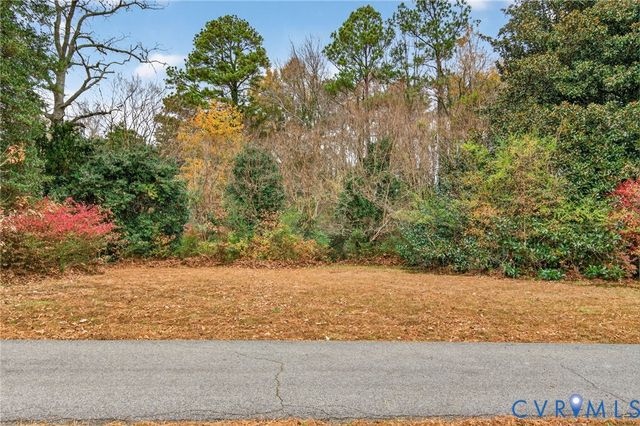 18518 Rowanty Ln, Dinwiddie, VA 23841