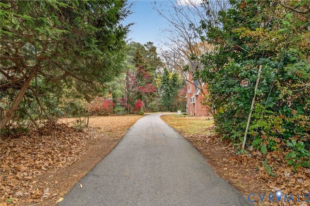 18518 Rowanty Ln, Dinwiddie, VA 23841