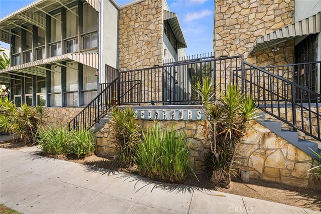 438 Cedar 7, Long Beach, CA 90802