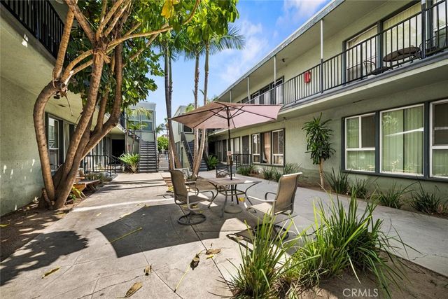 438 Cedar 7, Long Beach, CA 90802