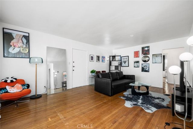 438 Cedar 7, Long Beach, CA 90802