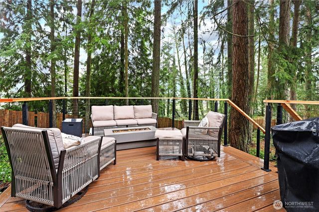 3873 Canterbury Place SE, Port Orchard, WA 98366