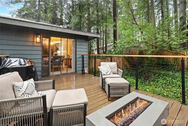 3873 Canterbury Place SE, Port Orchard, WA 98366