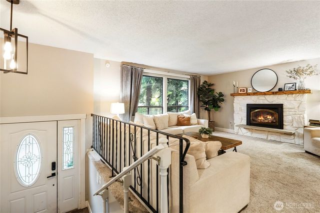 3873 Canterbury Place SE, Port Orchard, WA 98366