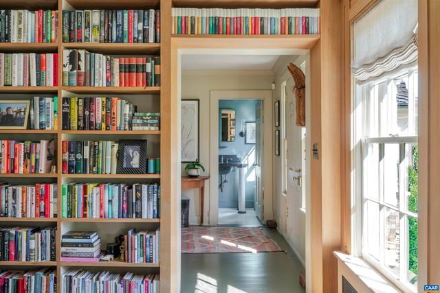 651 IVY DEPOT RD, Charlottesville, VA 22903