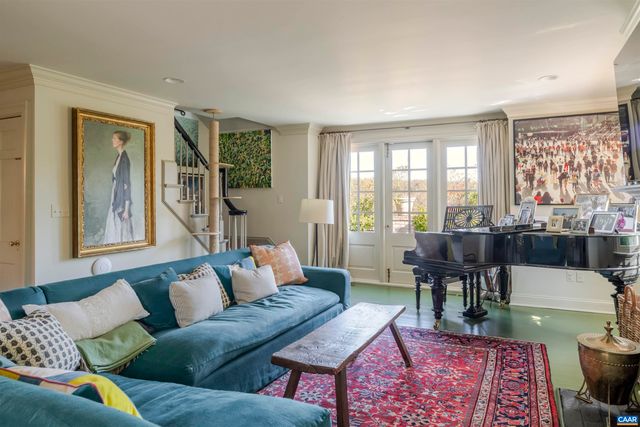 651 IVY DEPOT RD, Charlottesville, VA 22903