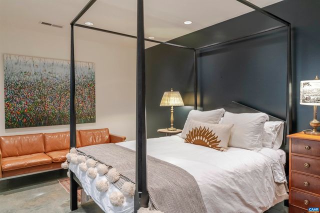 651 IVY DEPOT RD, Charlottesville, VA 22903