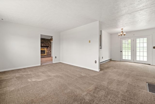 517 Line Creek Road, Lily, KY 40740