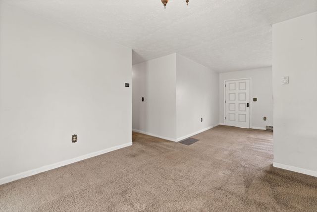 517 Line Creek Road, Lily, KY 40740