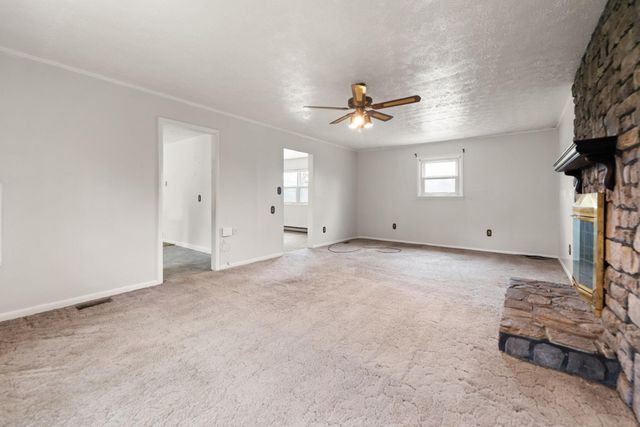 517 Line Creek Road, Lily, KY 40740