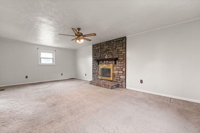 517 Line Creek Road, Lily, KY 40740