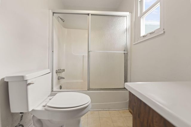 517 Line Creek Road, Lily, KY 40740