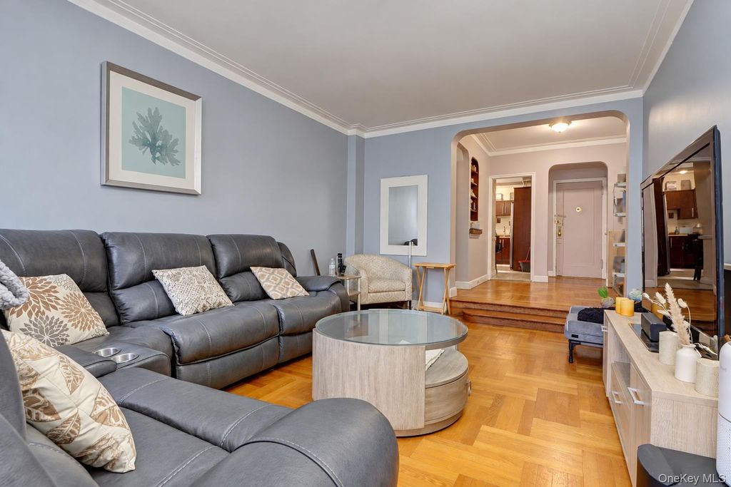 2191 Bolton Street 4H, Bronx, NY 10462 — photo 3