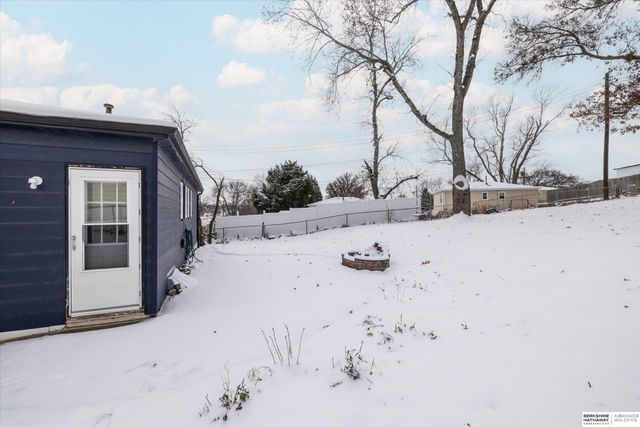 7420 S 72nd Avenue, La Vista, NE 68128