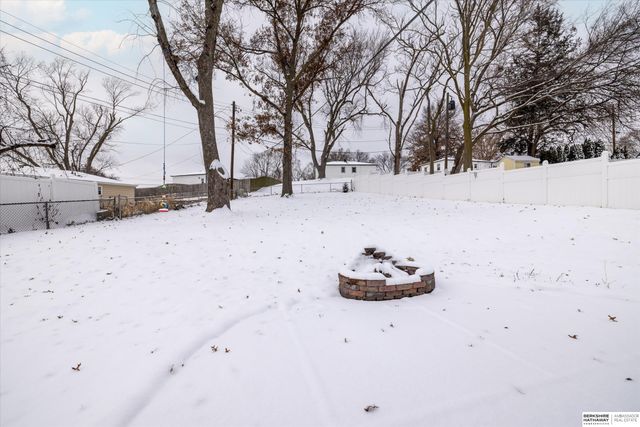 7420 S 72nd Avenue, La Vista, NE 68128