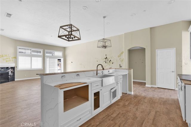 17877 Cabazon, Apple Valley, CA 92307