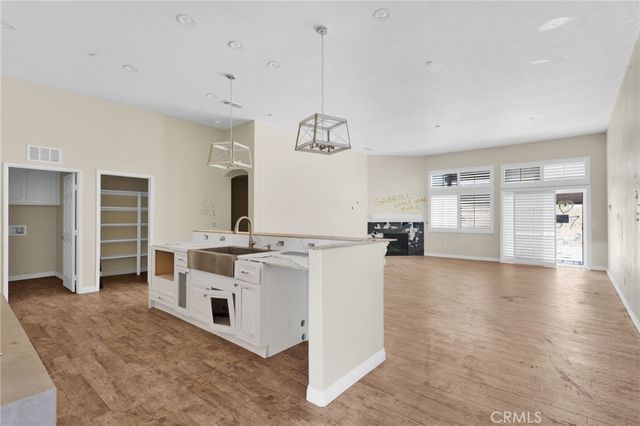17877 Cabazon, Apple Valley, CA 92307