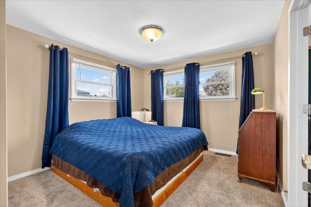 1411 W Glass Ave, Spokane, WA 99205
