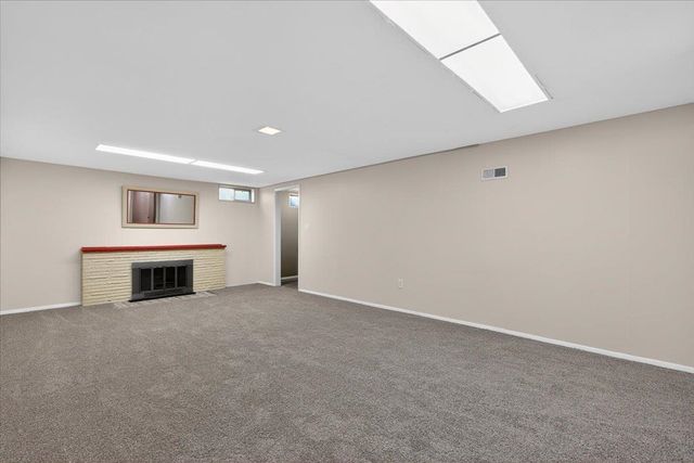 1411 W Glass Ave, Spokane, WA 99205