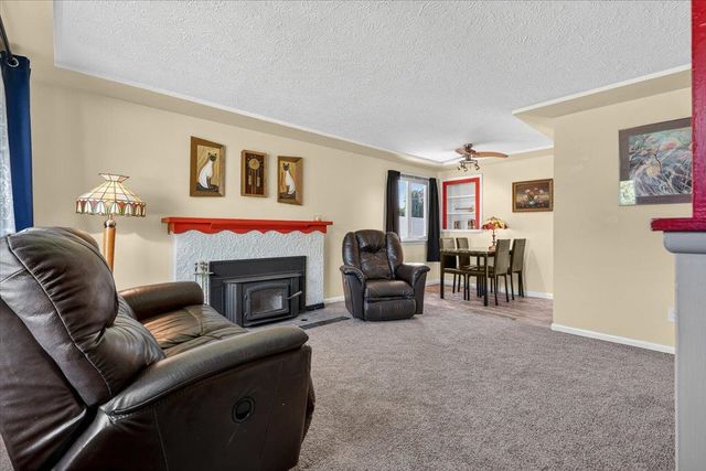 1411 W Glass Ave, Spokane, WA 99205