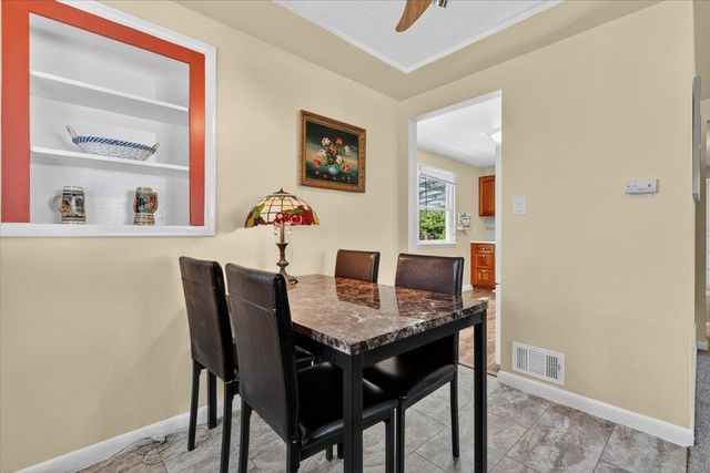 1411 W Glass Ave, Spokane, WA 99205