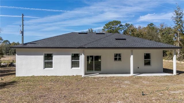 9001 N Elkcam Boulevard, Citrus Springs, FL 34433