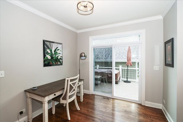 315 W Franklin Street, Wheaton, IL 60187