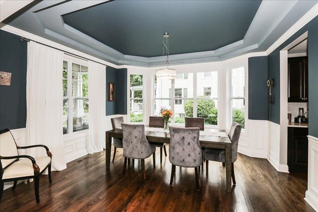 315 W Franklin Street, Wheaton, IL 60187