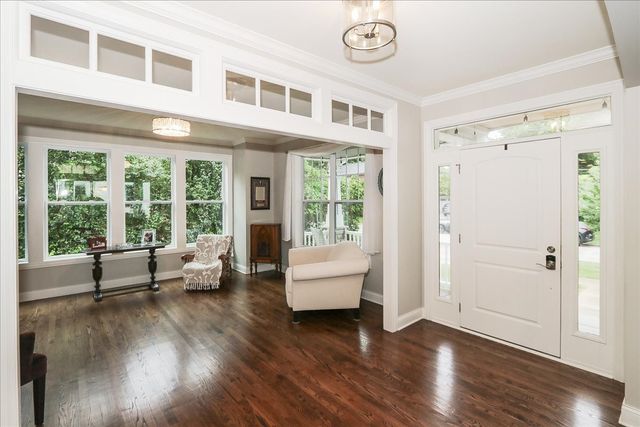 315 W Franklin Street, Wheaton, IL 60187