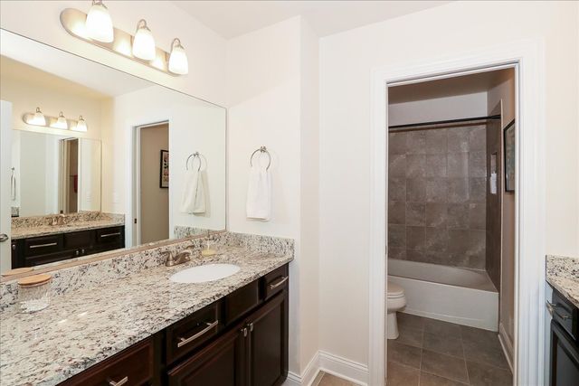 315 W Franklin Street, Wheaton, IL 60187