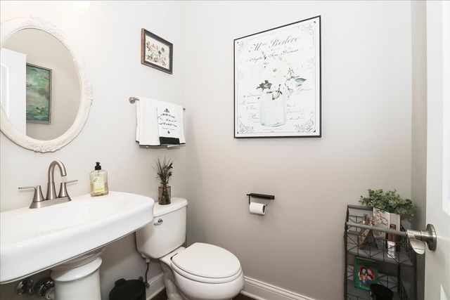 315 W Franklin Street, Wheaton, IL 60187