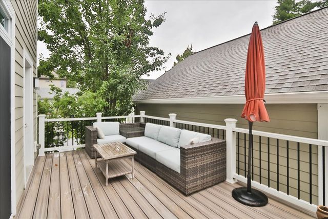 315 W Franklin Street, Wheaton, IL 60187