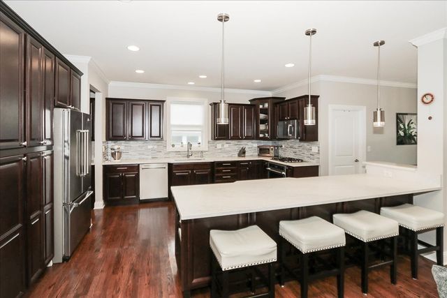 315 W Franklin Street, Wheaton, IL 60187