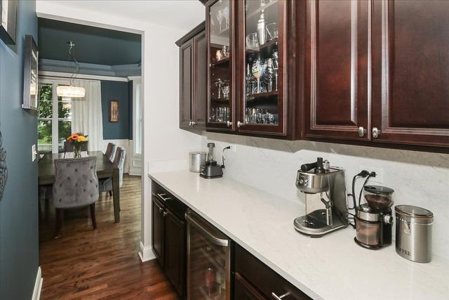 315 W Franklin Street, Wheaton, IL 60187