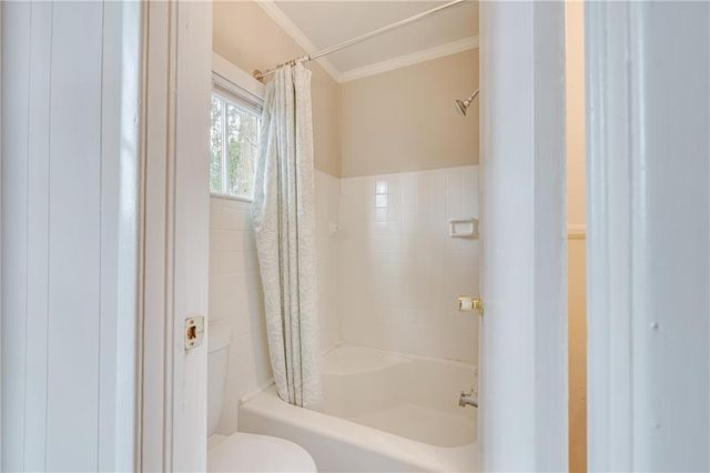 1005 Oak Street, Mobile, AL 36604