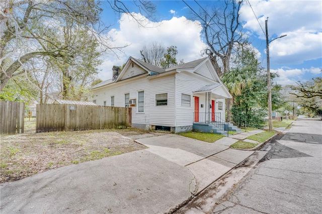 1005 Oak Street, Mobile, AL 36604