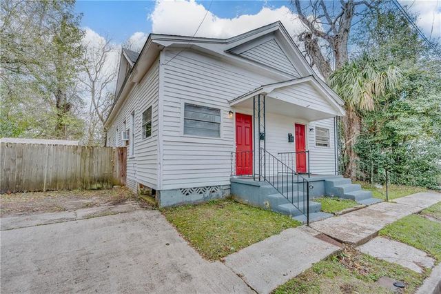 1005 Oak Street, Mobile, AL 36604