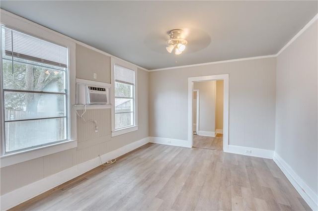 1005 Oak Street, Mobile, AL 36604