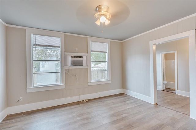 1005 Oak Street, Mobile, AL 36604