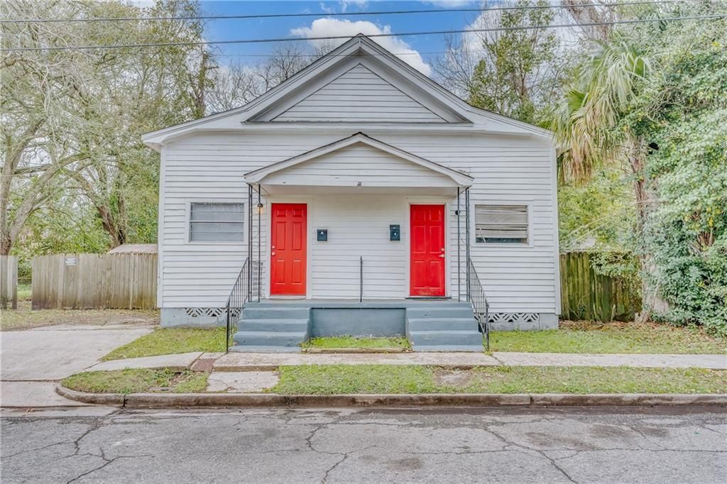 1005 Oak Street, Mobile, AL 36604