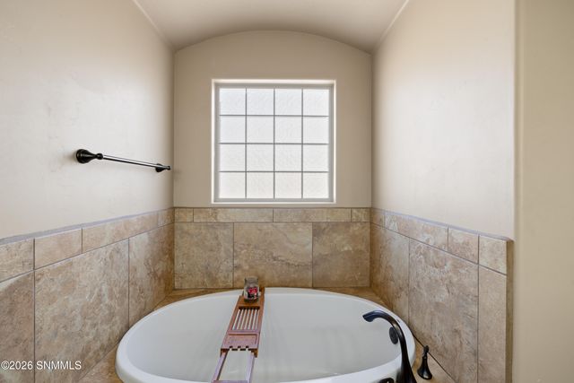 3609 San Clemente Avenue, Las Cruces, NM 88012