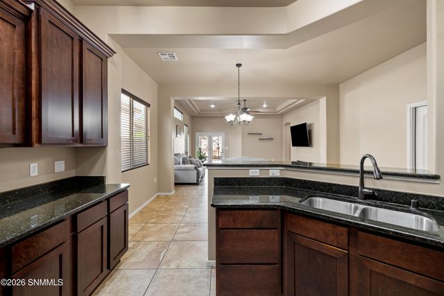 3609 San Clemente Avenue, Las Cruces, NM 88012